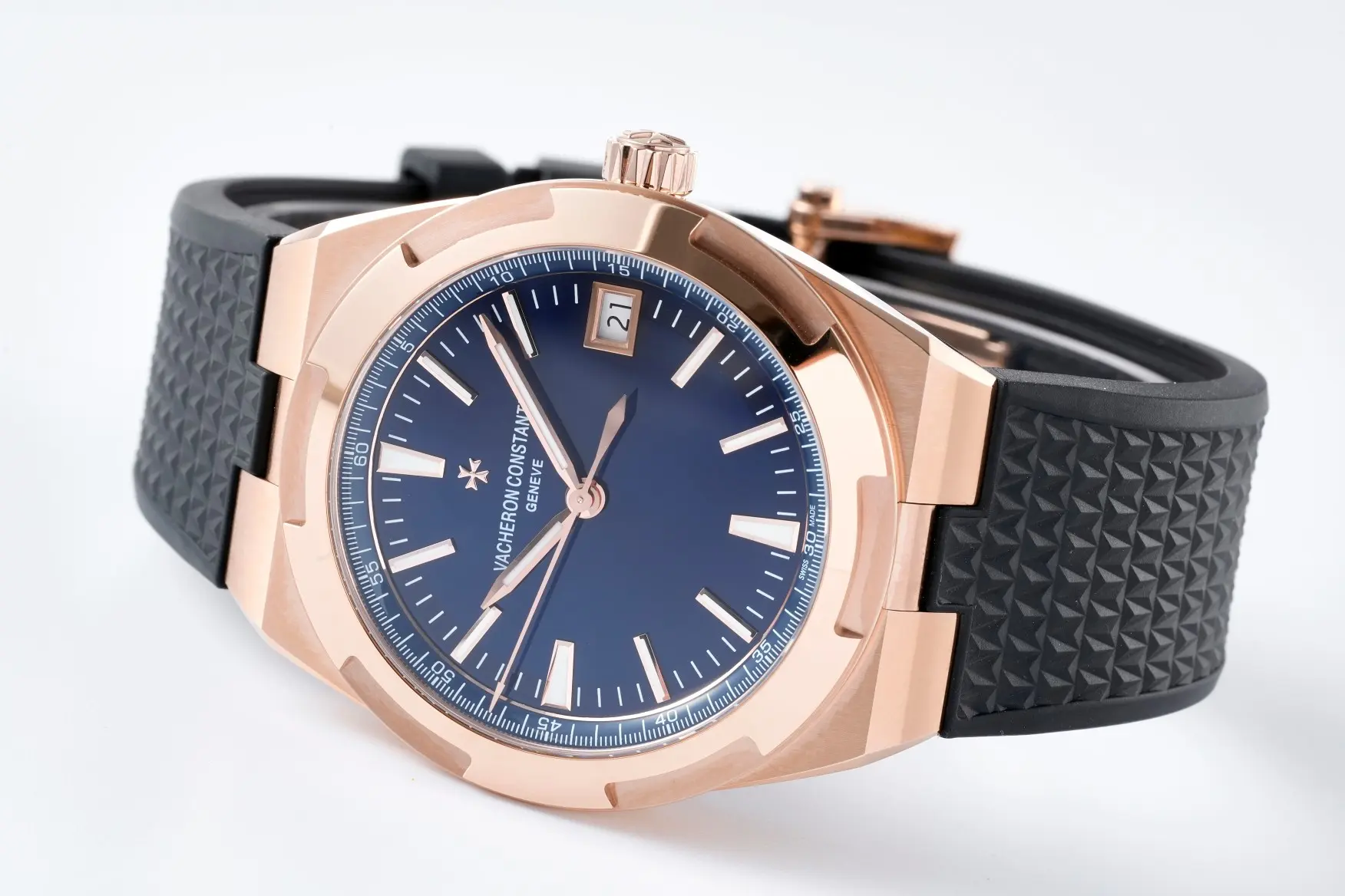 Practical PPF Factory Vacheron Constantin Overseas 4500V Series – Rose Gold Case, Blue Dial, Rubber Strap Best Replica Watch 7165