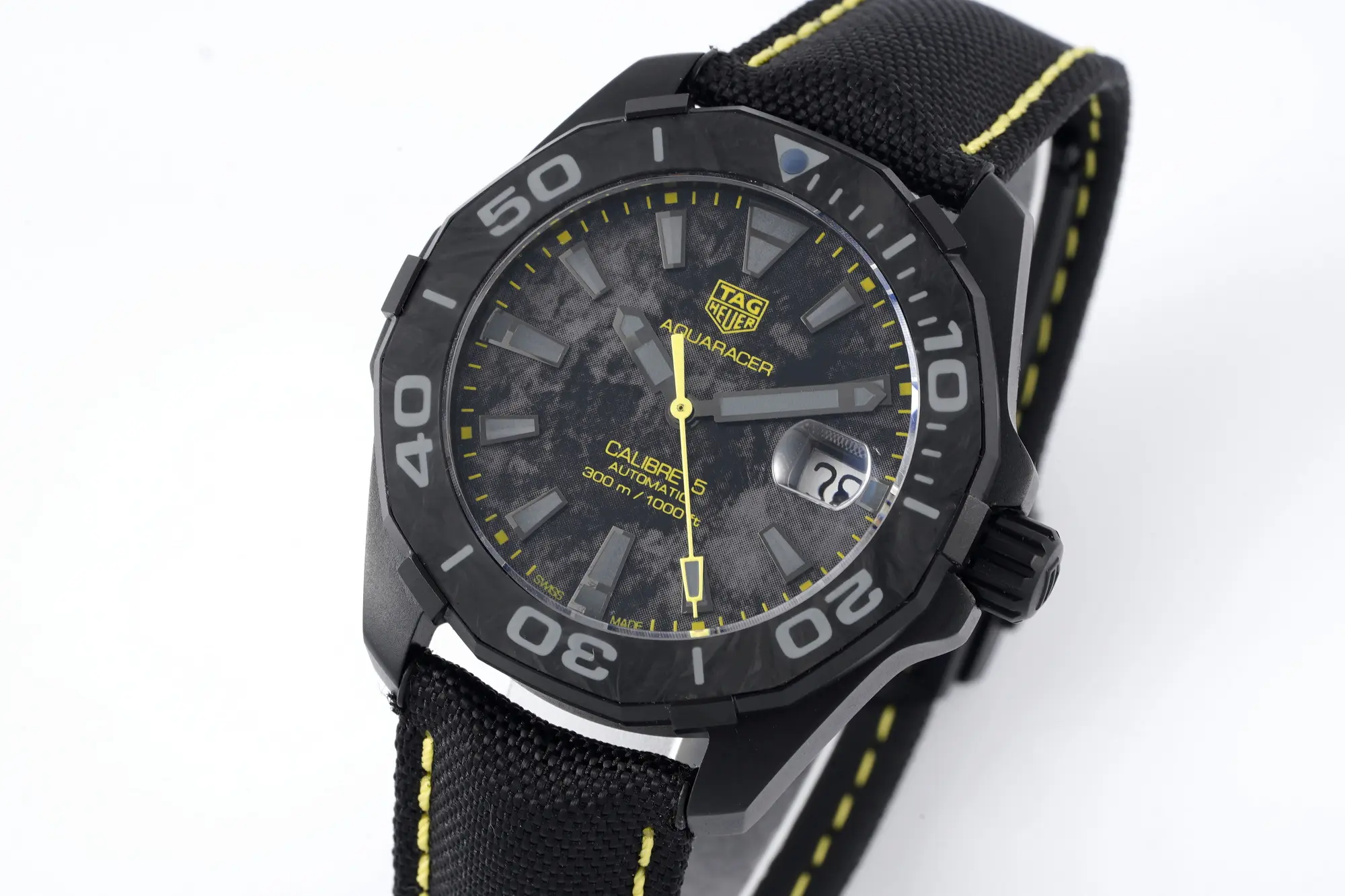 V6 Factory TAG Heuer Series Watch – Black Carbon Fiber Dial, Yellow Stitching Strap, Formal &  Style, SW200 Movement, Super Clone Replica Edition HighQuality 4099