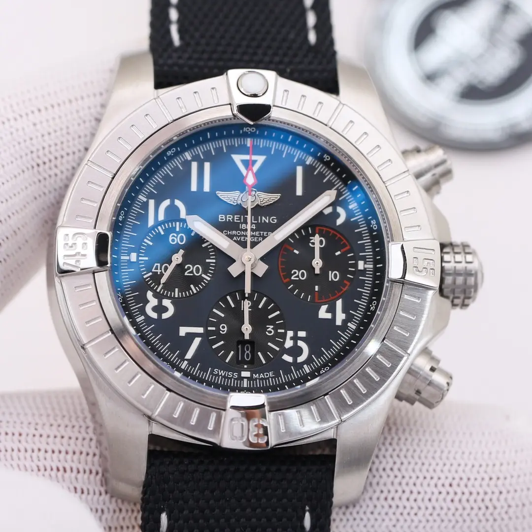V7 Factory Breitling Avenger B01 Chronograph Blue Dial –  Super Clone Watch TimelessDesign 2362