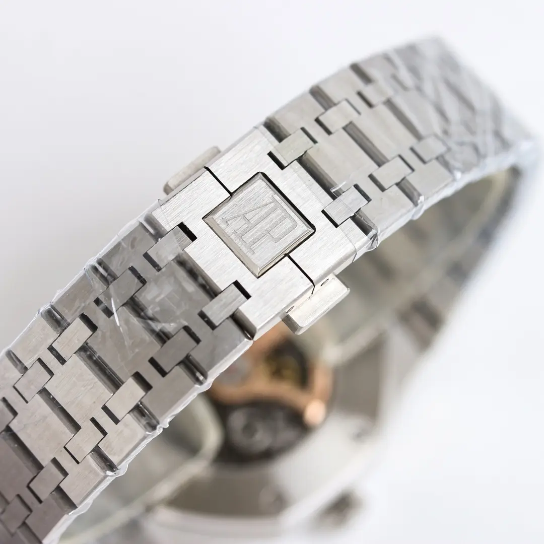 Bright 8F Factory Audemars Piguet Royal Oak Offshore Super Clone Watch Silver 2210