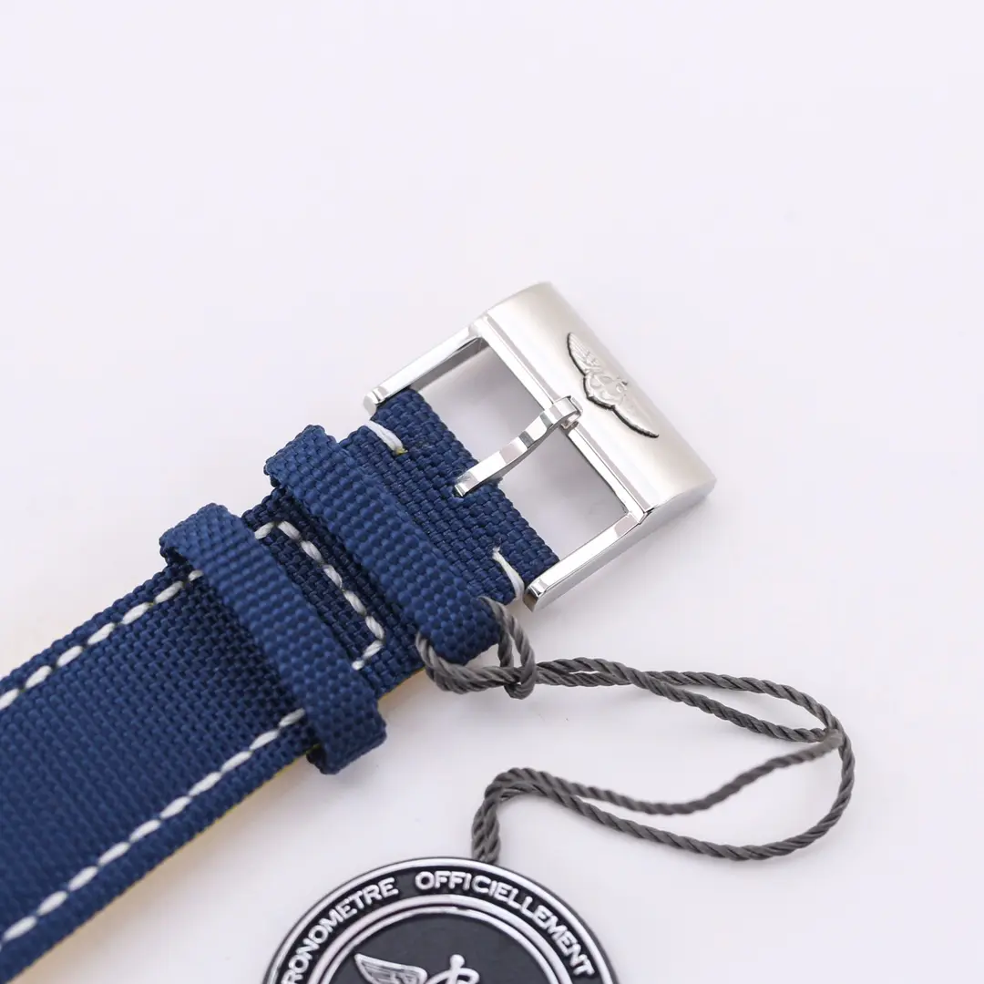 Comfortable V9 Factory Breitling Avenger B01 Chronograph Blue Dial –  Super Clone Watch 2361