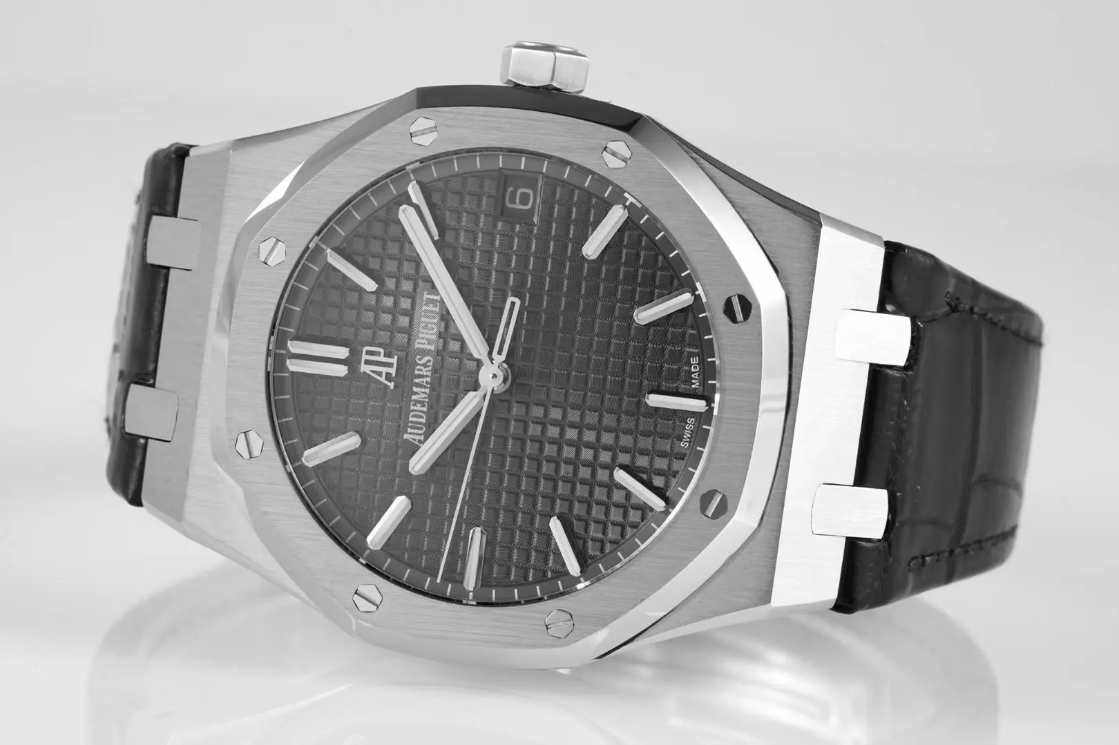 APS Factory Audemars Piguet Royal Oak 15500 Black Dial Super Clone Watch ComfortFit 1595