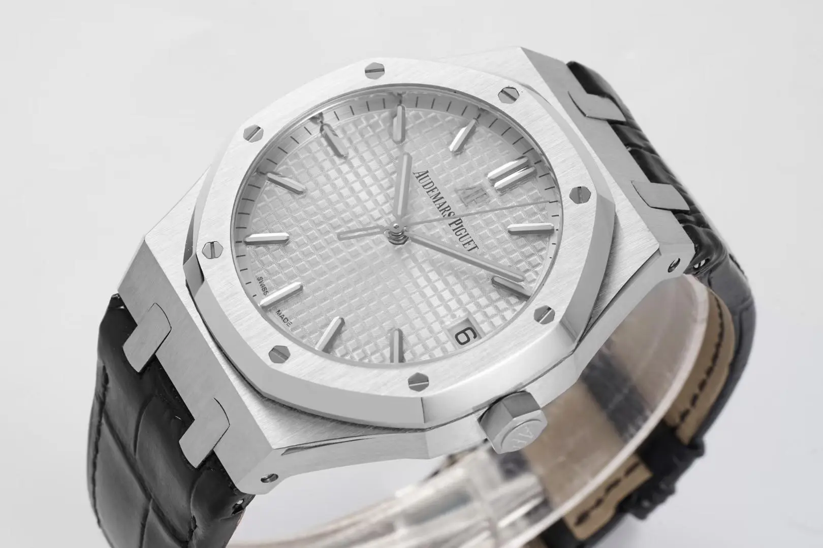 BF Factory Audemars Piguet Royal Oak 15500 Silver Super Clone Watch Contemporary 4774