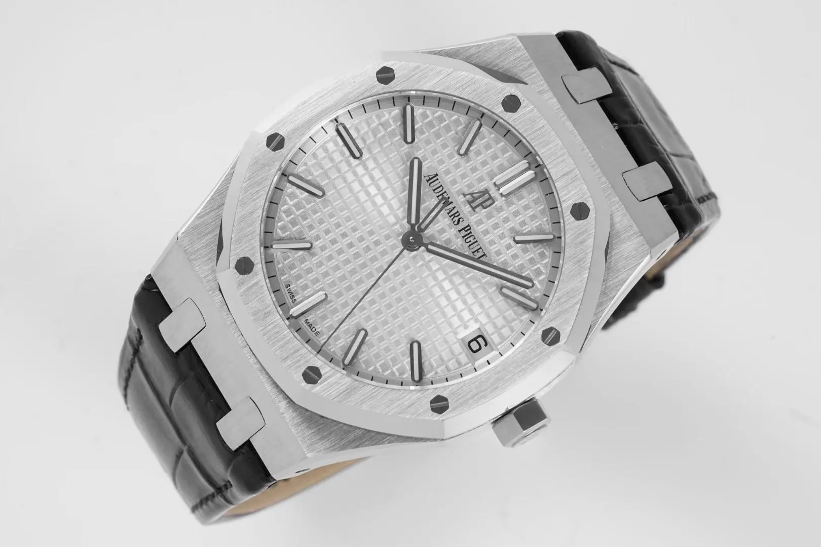BF Factory Audemars Piguet Royal Oak 15500 Silver Super Clone Watch Contemporary 4774