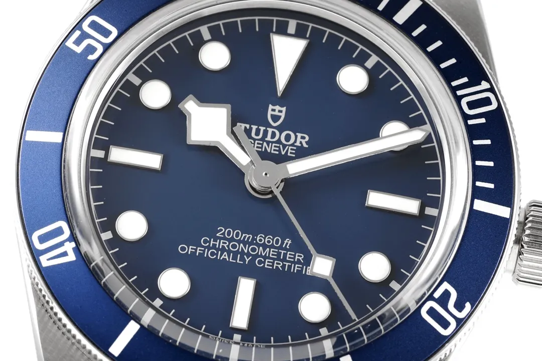 Tudor Black Bay Fifty-Eight Automatic Dive Watch with Blue Dial and Stainless Steel Bracelet Durable 4297