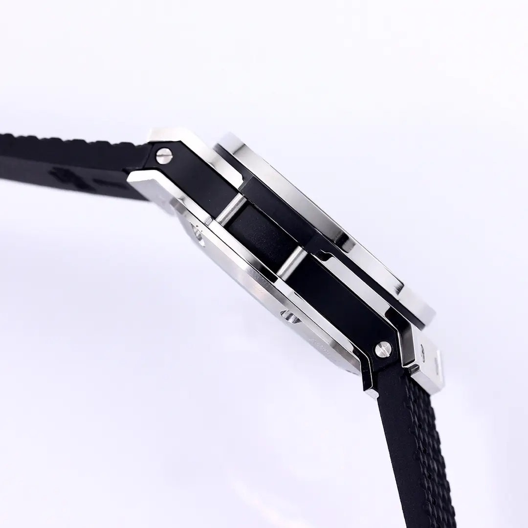 Bright JJ Factory Hublot Big Bang 44mm Black Dial Chronograph Watch with Rubber Strap – Silver Case | Super Clone Edition 1015