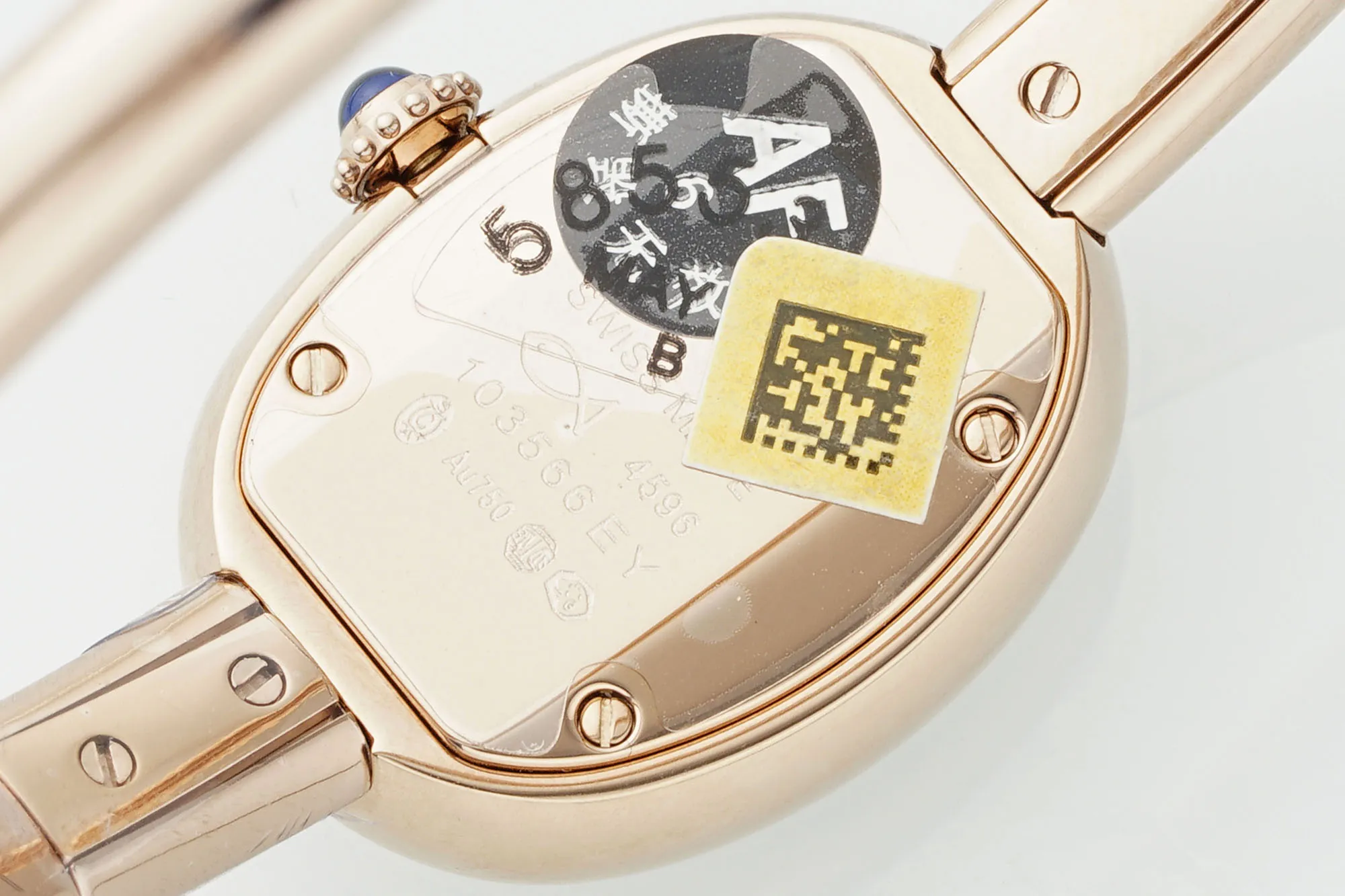Contemporary Cartier Baignoire Rose Gold Oval Dial Roman Numerals Women’s Quartz Watch 2851