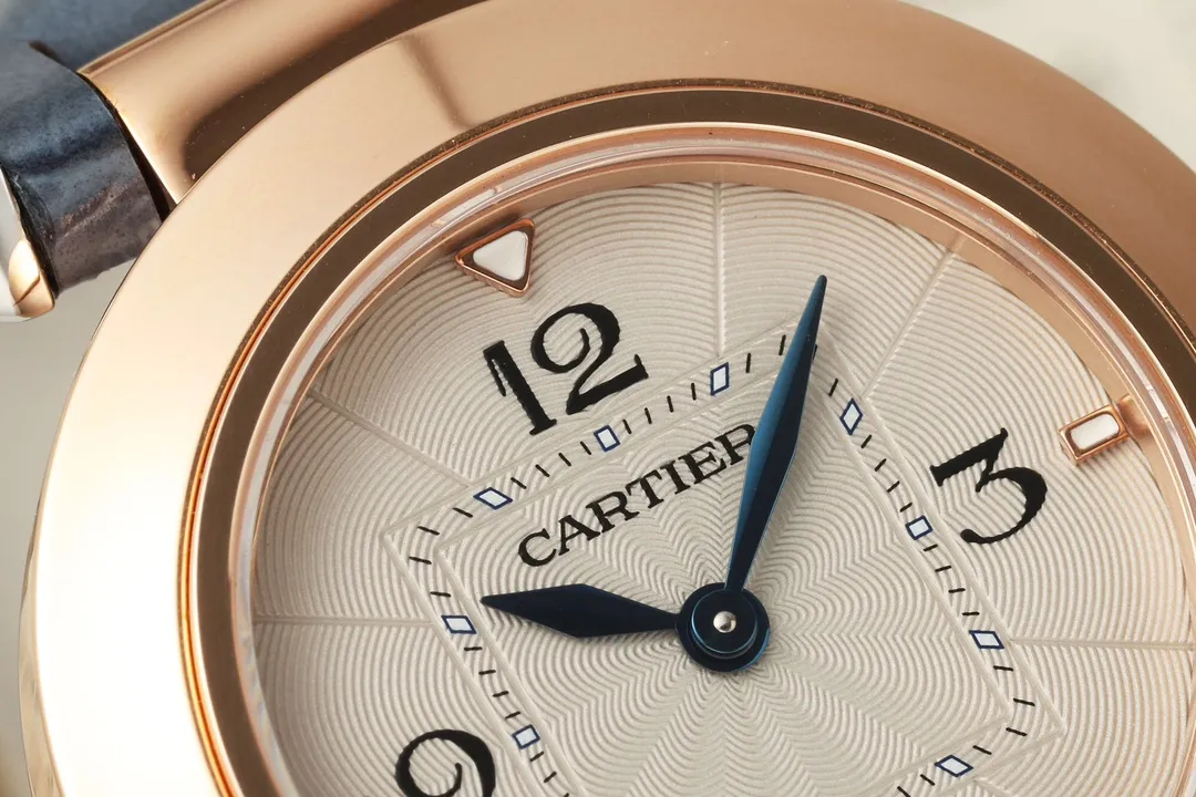 Contemporary Cartier Santos AF Rose Gold Round Case Blue Leather Strap Women’s Quartz Watch 2813