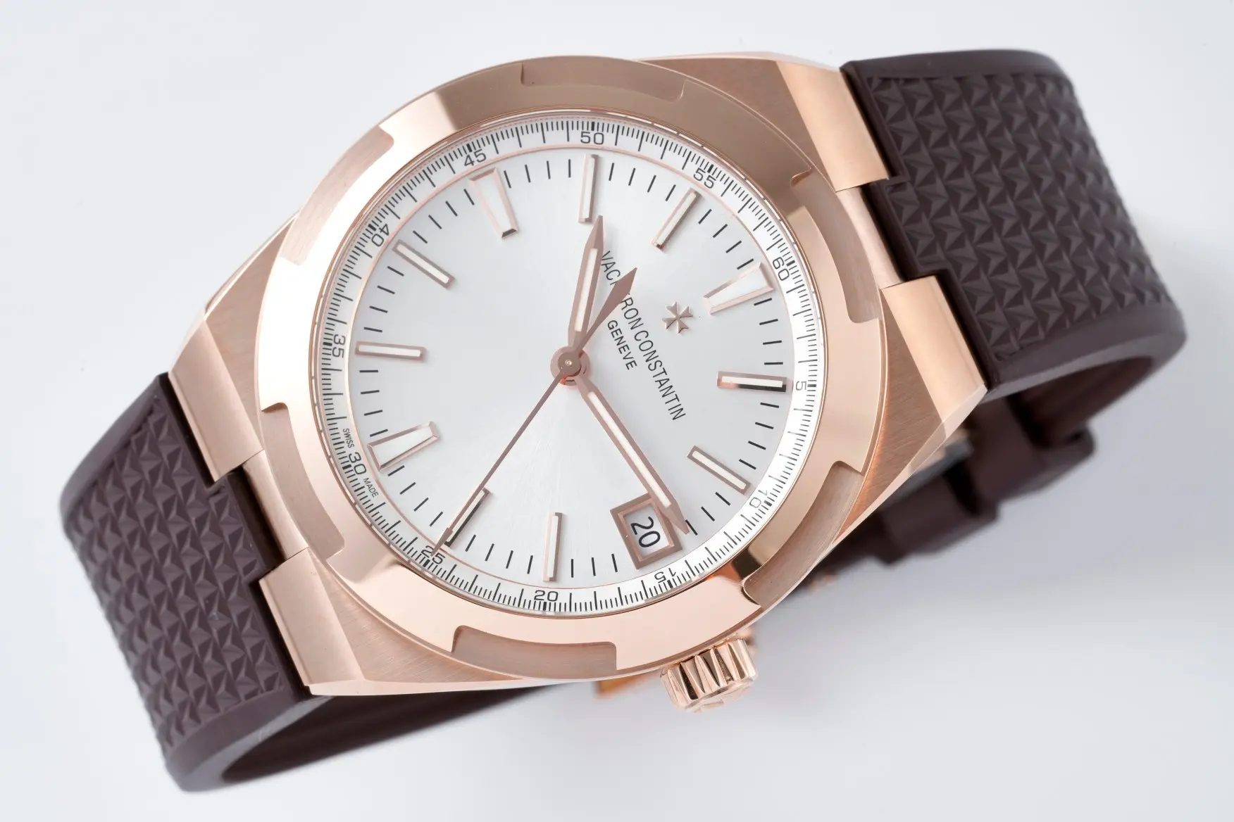 PPF Factory Vacheron Constantin Overseas 4500V Series – Rose Gold Case, Brown Rubber Strap, Luxury Automatic Super Clone Watch – Best Replica Quality SmoothTexture 7166