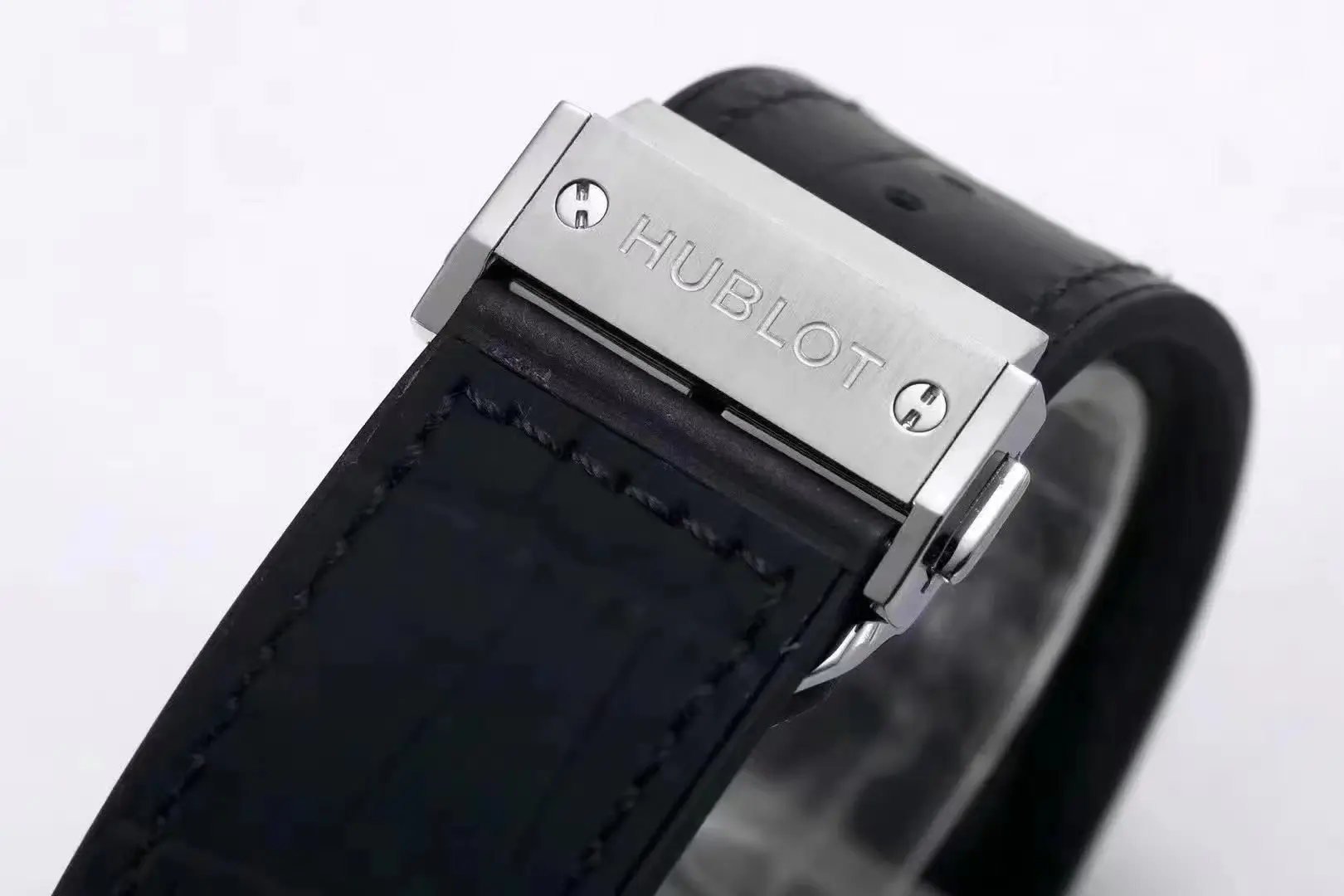 Breathable HB Factory Hublot  Fusion WWF Edition – Titanium Polished Brushed Case, Black Dial, Automatic Super Clone Watch 5864