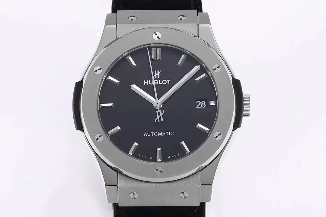 Affordable BB Factory Hublot  Fusion Watch – Polished Brushed Titanium, Black Dial, 45MM Case, Super Clone Quality 5444