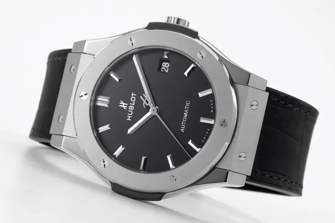Affordable BB Factory Hublot  Fusion Watch – Polished Brushed Titanium, Black Dial, 45MM Case, Super Clone Quality 5444