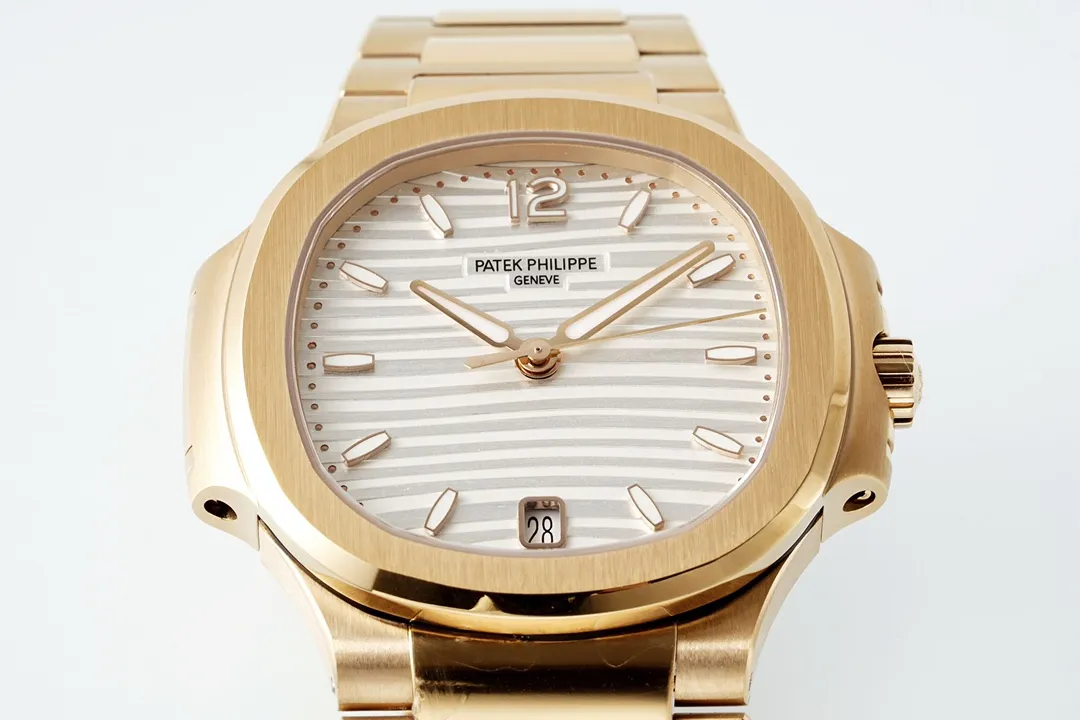 Youthful GR Factory Patek Philippe Nautilus 7118 Gold Super Clone Replica Watch 3357
