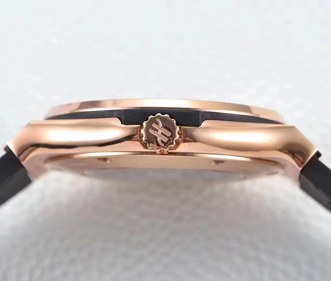 GS Factory Hublot  Fusion Super Clone Watch – Rose Gold with Black Dial AllSeason 5783