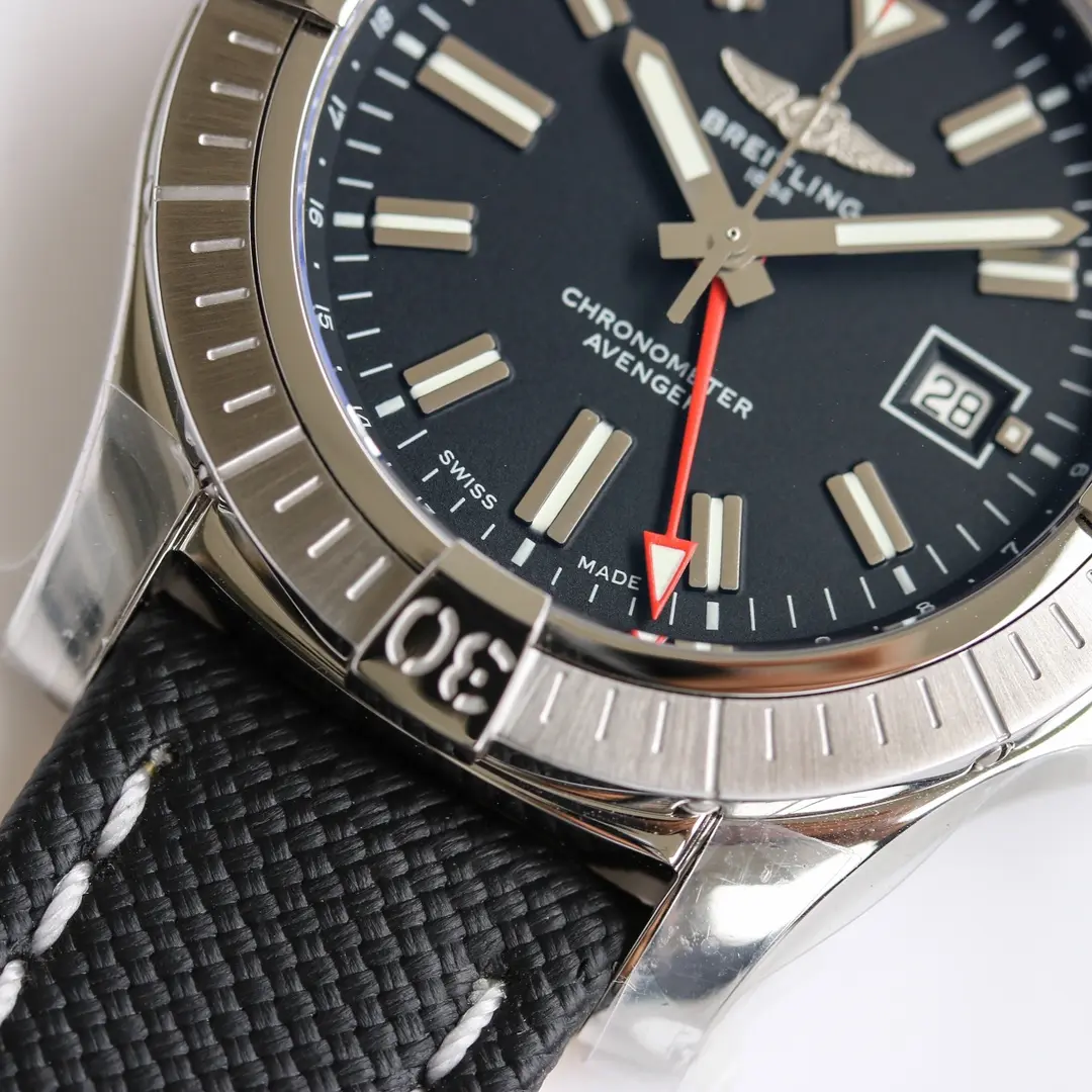 JF Factory Breitling Avenger Automatic GMT 45 Black Super Clone Watch Bold 2324