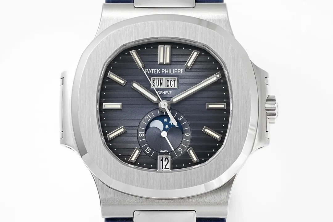 Effortless KM Factory Patek Philippe Nautilus 5726 1A Blue Rubber Super Clone Replica Watch 6380