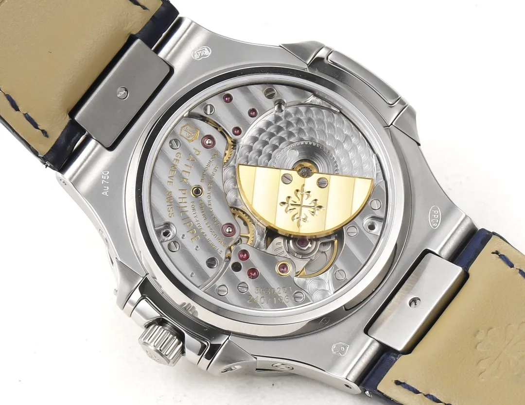 MP Factory Patek Philippe Nautilus 5740 Blue Dial Super Clone Replica Watch BestValue 6760