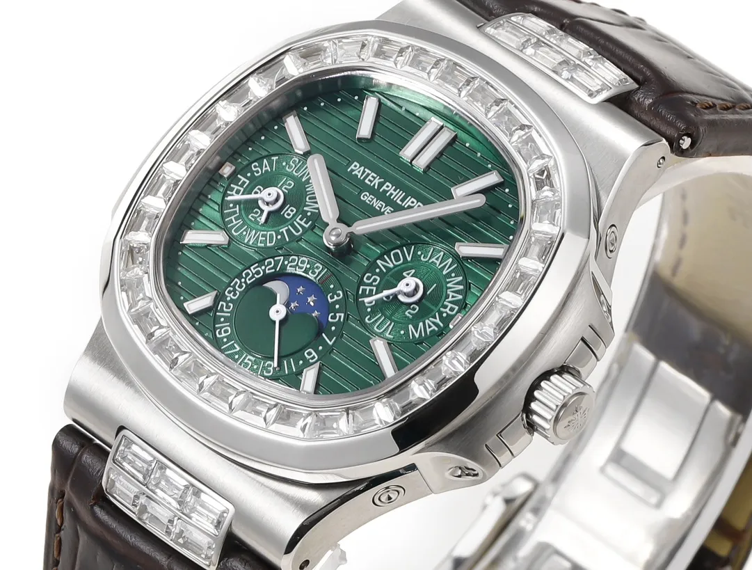 MP Factory Patek Philippe Nautilus 5740 Green Super Clone Replica Watch Flexible 3232