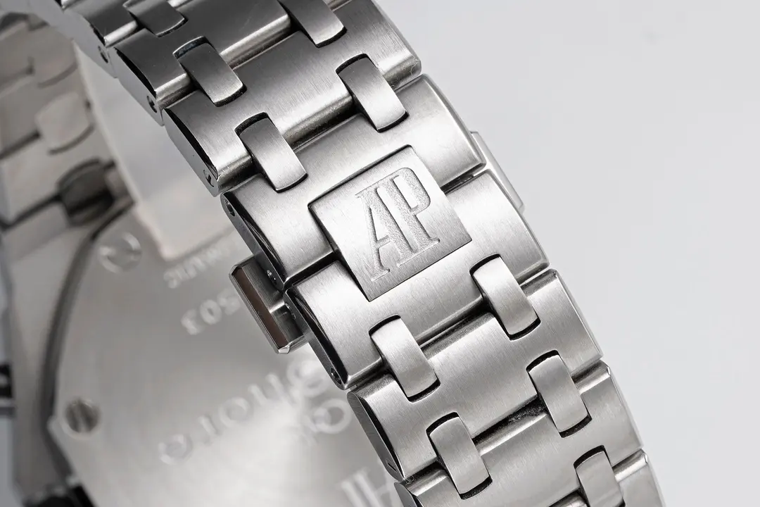 Attractive OM Factory Audemars Piguet Royal Oak Offshore Steel Super Clone Watch 1957