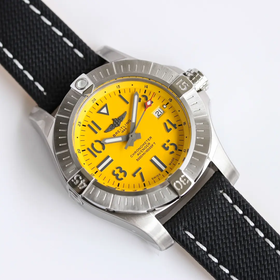 OnTrend OM Factory Breitling Avenger Automatic 45 Seawolf Yellow – Super Clone Watch 6802