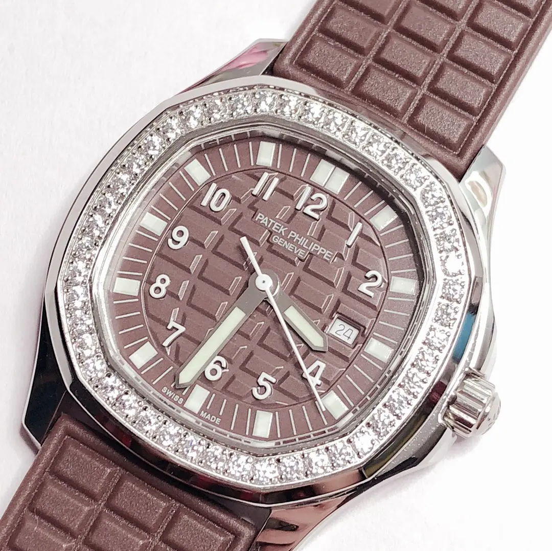 Patek Philippe Aquanaut Quartz Brown Super Clone Replica Watch Lightweight 2954