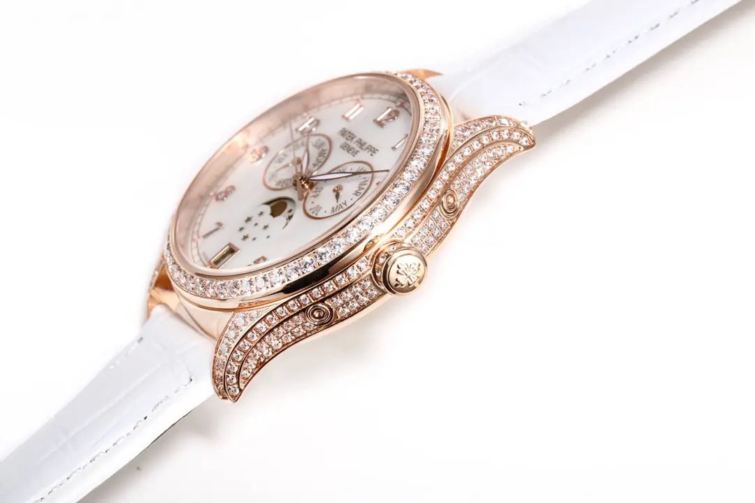 Patek Philippe Complications 4947R Rose Gold Super Clone Replica Watch Sophisticated 3596
