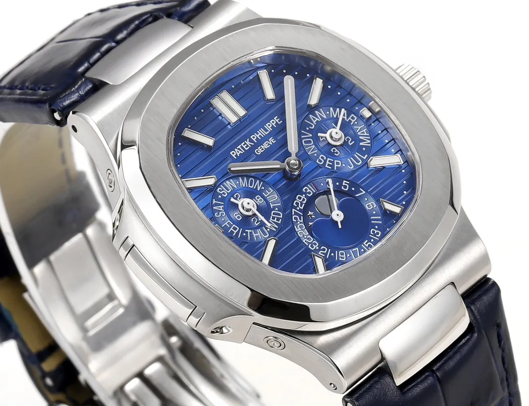 Patek Philippe Nautilus 5740 Blue Dial Super Clone Replica Watch Durable 3397