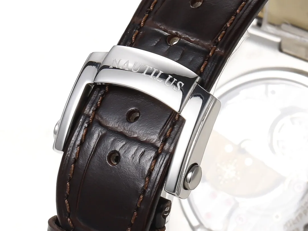 Patek Philippe Nautilus 5740 Green Super Clone Replica Watch RelaxedFit 3398