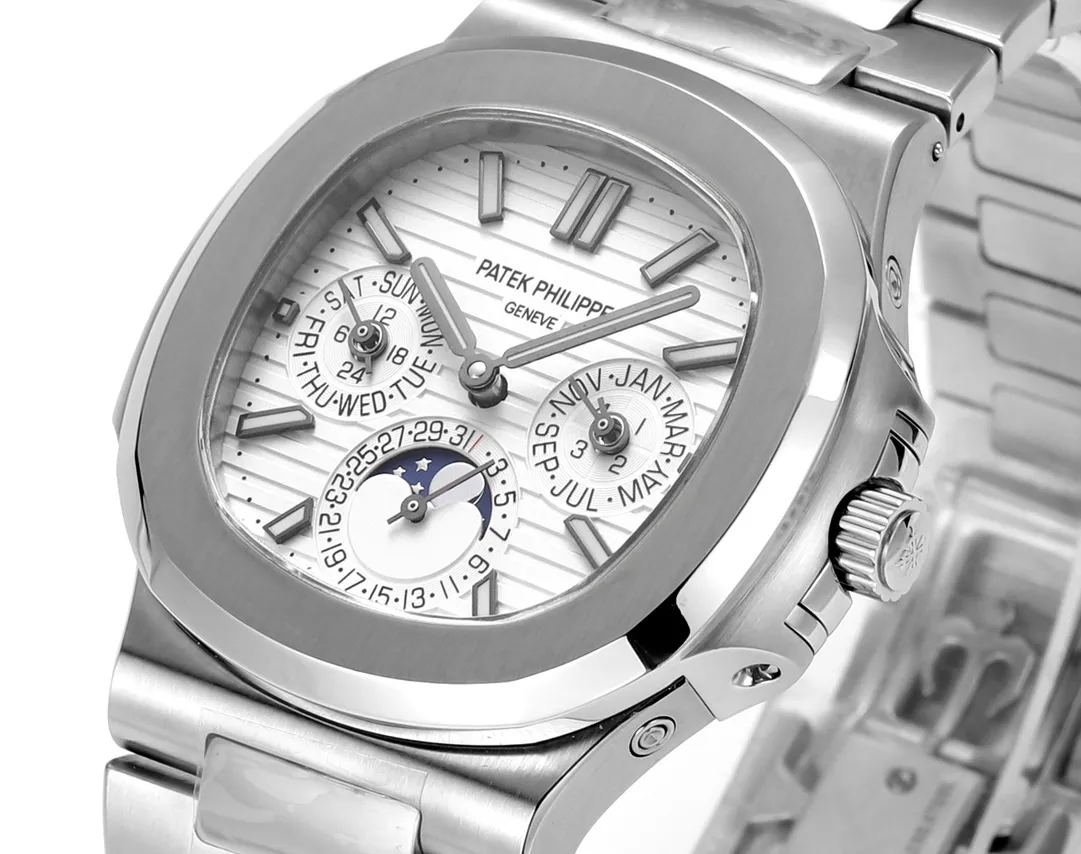 Patek Philippe Nautilus 5740 1G Silver Super Clone Replica Watch Attractive 3396