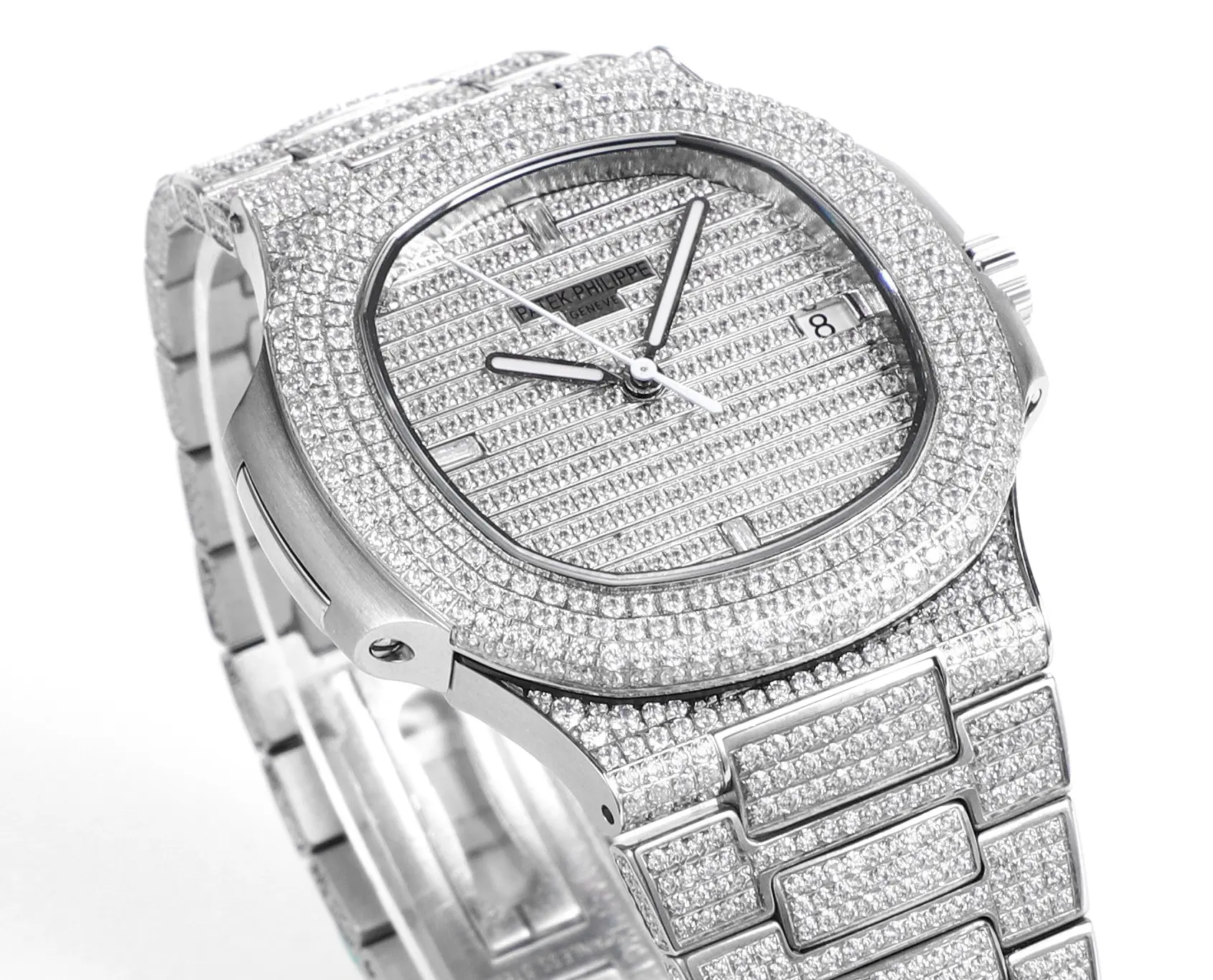 Youthful R8 Factory Patek Philippe Nautilus 5719 10G Platinum Super Clone Replica Watch 7190