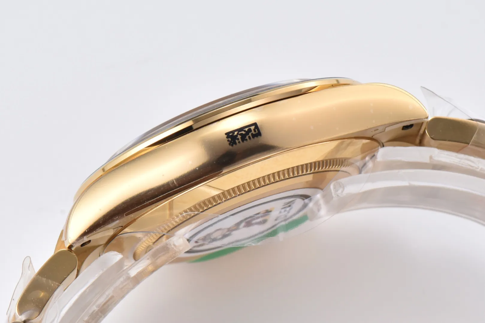OdorResistant Rolex Daytona 116508 Green Gold Full Gold VSF Luxury Watch 77