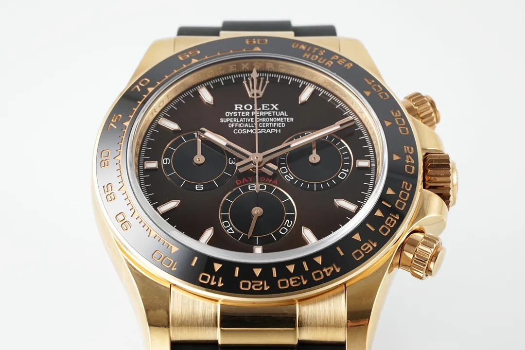 Rolex Daytona Watch – Gold with Black Dial and Rubber Strap – Limited Stock ZeroBulk 35