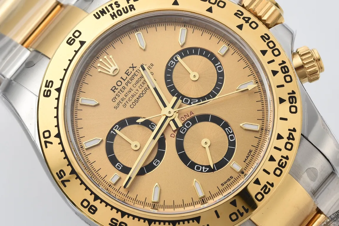 Rolex Daytona with Black Enamel Dial and Moissanite Stones Youthful 98