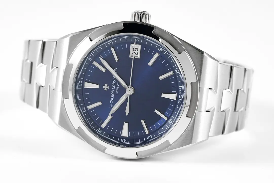 ComfortFit PPF Factory Vacheron Constantin Overseas Blue Dial Stainless Steel Watch with Interchangeable Rubber Strap – 41mm – Super Clone Watches Quality 7164