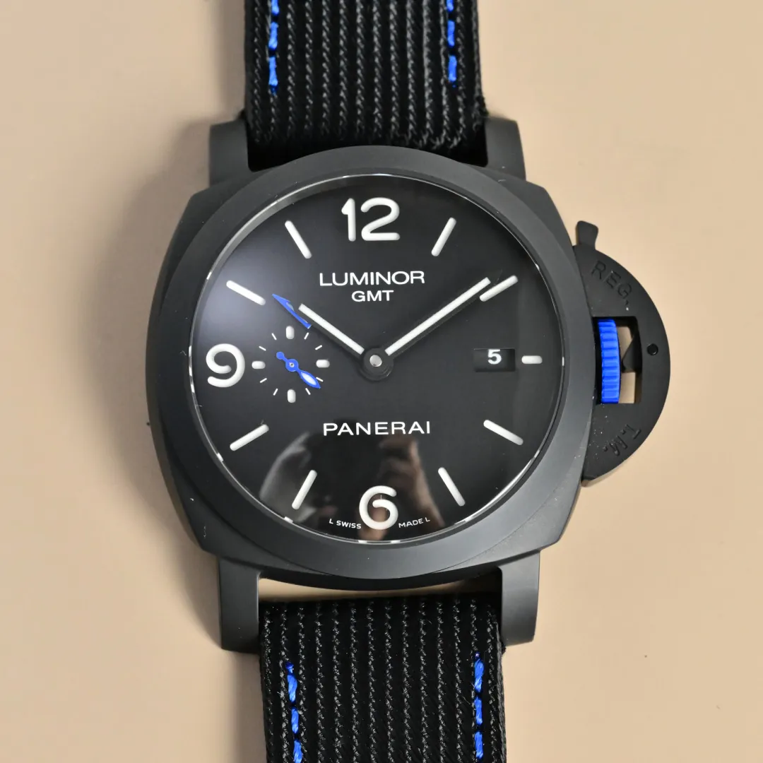Panerai Luminor GMT Automatic Black Ceramic Dial Blue Accents Black Rubber Strap Men’s Luxury Watch TravelReady 809