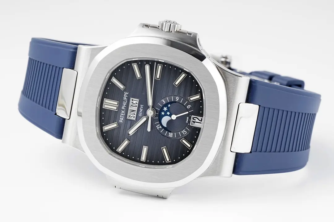 TWA Factory Patek Philippe Nautilus 5726 1A Blue Rubber Super Clone Replica Watch Compact 7650