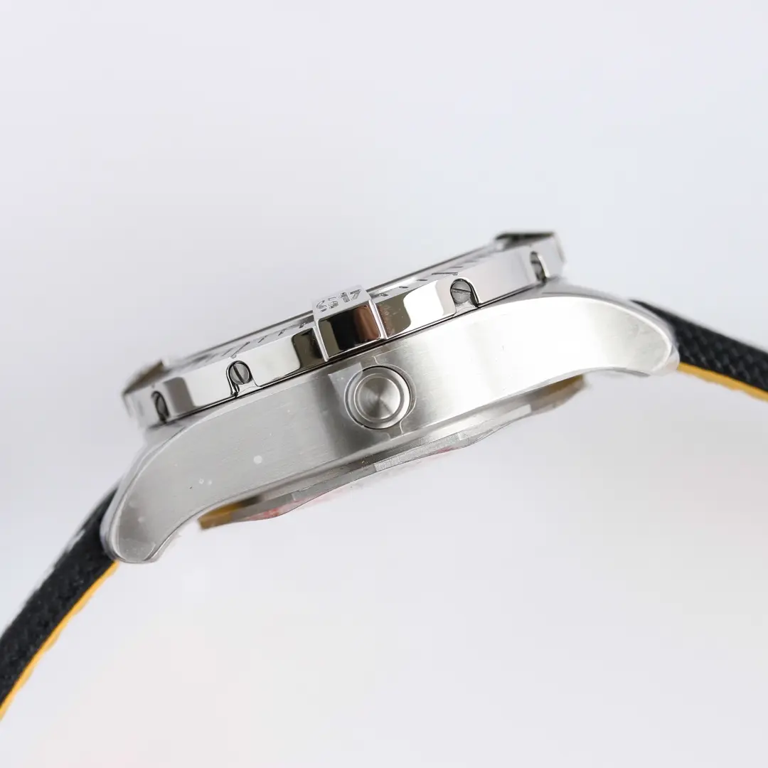 SunProtective V7 Factory Breitling Avenger Automatic 45 Seawolf Yellow – Super Clone Watch 2327