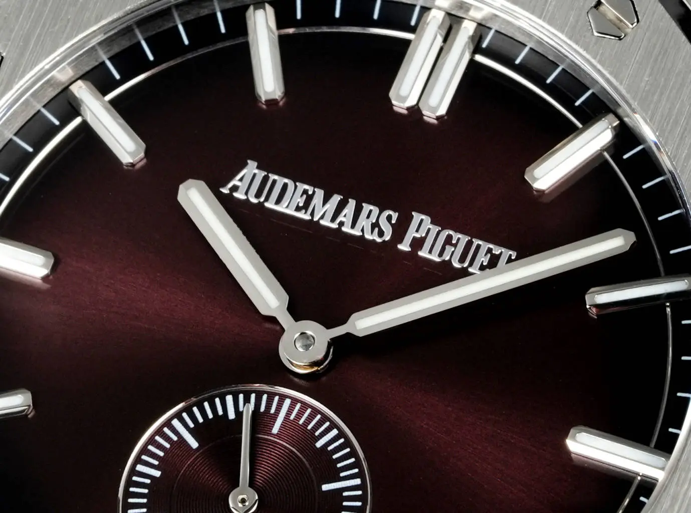 V9 Factory Audemars Piguet Royal Oak 26591IP Burgundy Steel Super Clone Watch QuickDry 1755
