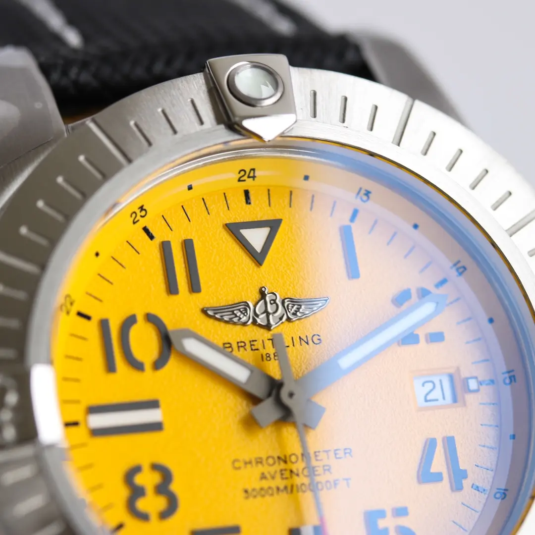 V9 Factory Breitling Avenger Automatic 45 Seawolf Yellow – Super Clone Watch Casual 8016