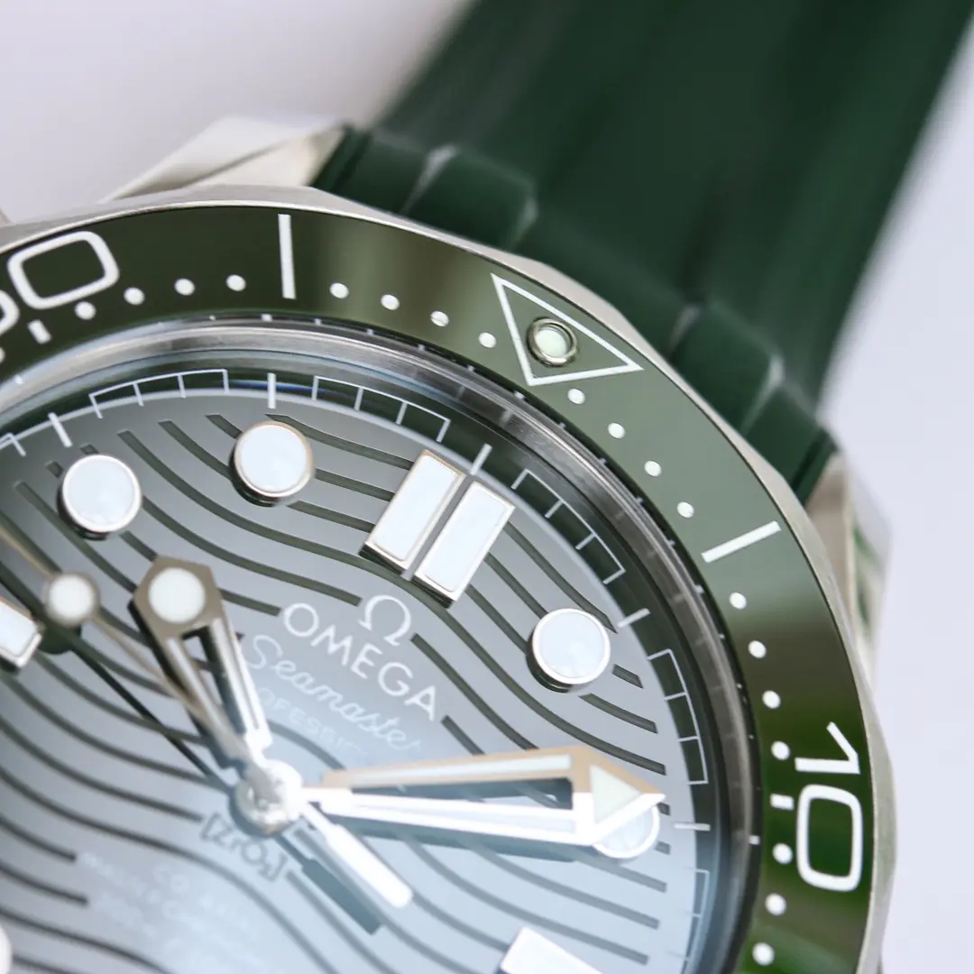 FastDry VS Factory Omega Seamaster Diver 42mm Green Rubber –  VSF Watches 500