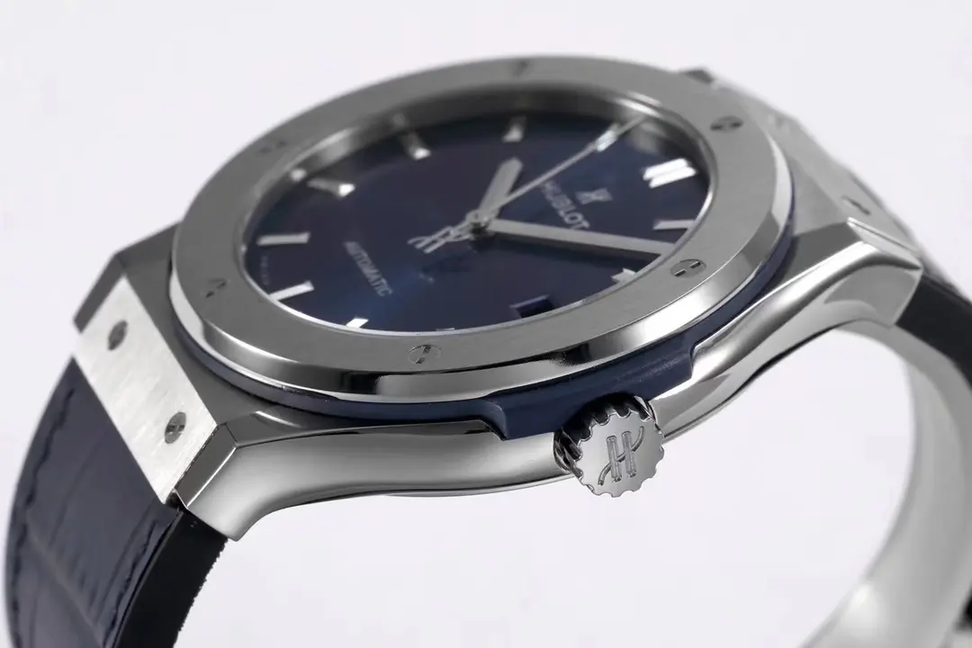 Unisex JB Factory Hublot  Fusion WWF Replica Watch – Titanium Case, Blue Dial, Automatic Movement, Super Clone Quality 5977