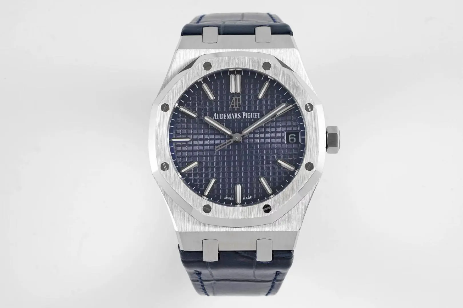 Supportive ZF Factory Audemars Piguet Royal Oak 15500 Blue Leather Super Clone Watch 1526
