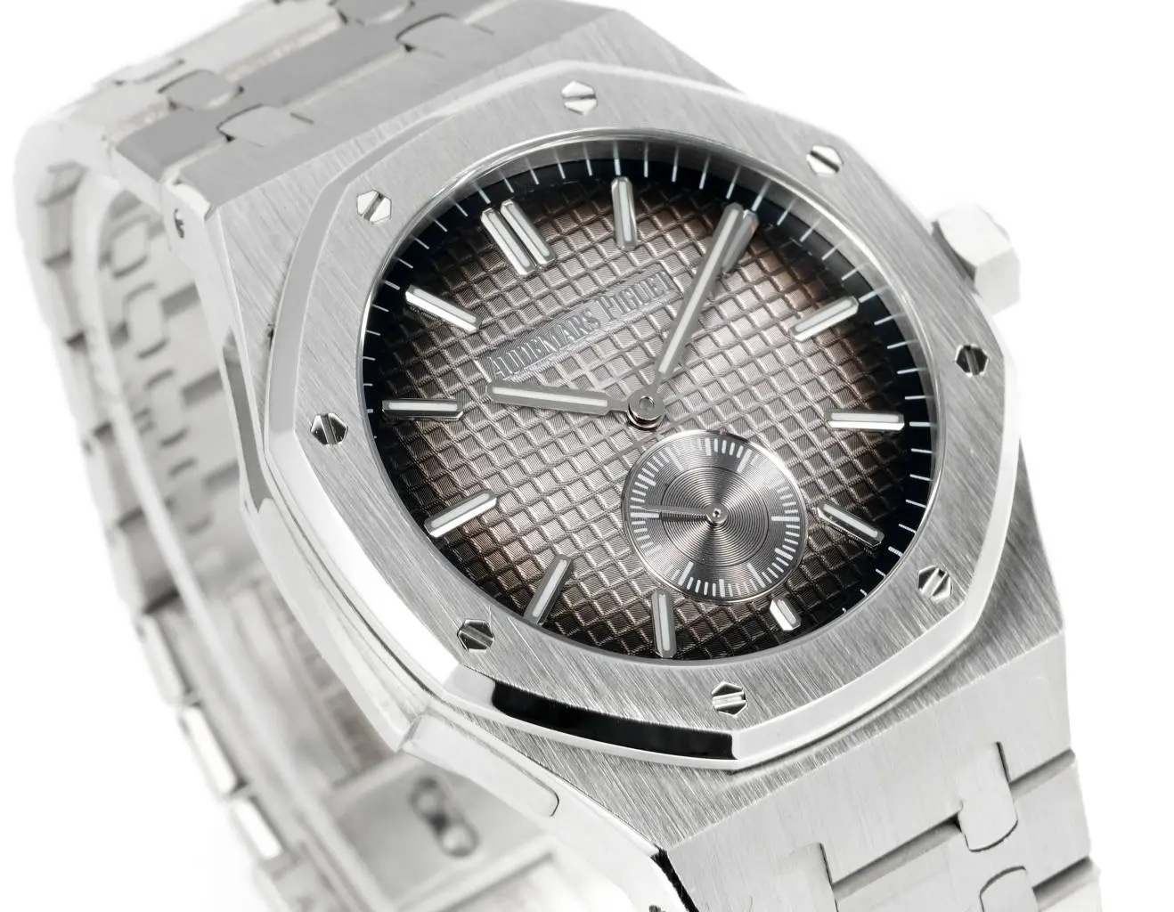 WrinkleFree ZF Factory Audemars Piguet Royal Oak 26591IP Silver Super Clone Watch 1814