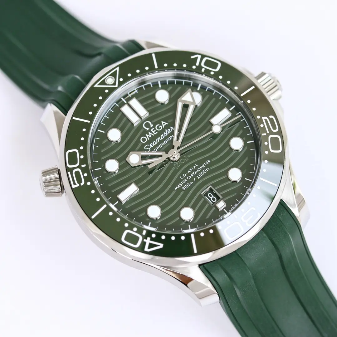 WrinkleFree ZF Factory Omega Seamaster Diver 42mm Green Rubber –  VSF Watches 525