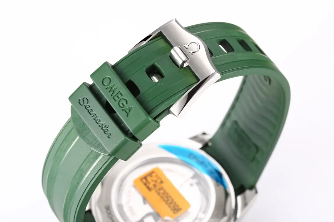 WrinkleFree ZF Factory Omega Seamaster Diver 42mm Green Rubber –  VSF Watches 525