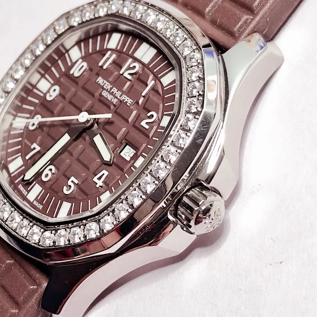 ZF Factory Patek Philippe Aquanaut Quartz Brown Super Clone Replica Watch Comfortable 2861