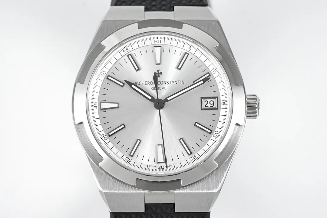 TravelReady PPF Factory Vacheron Constantin Overseas Automatic Watch – Silver Dial, Black Rubber Strap, 41mm Stainless Steel Case, Best Super Clone Quality 7162