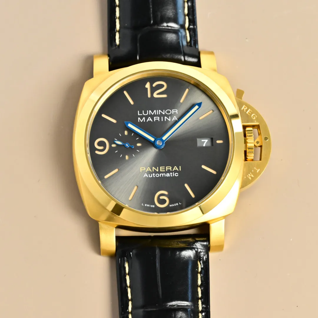 Modern Panerai Luminor Marina Automatic Gold Case Black Dial Men’s Watch with Black Alligator Leather Strap 811