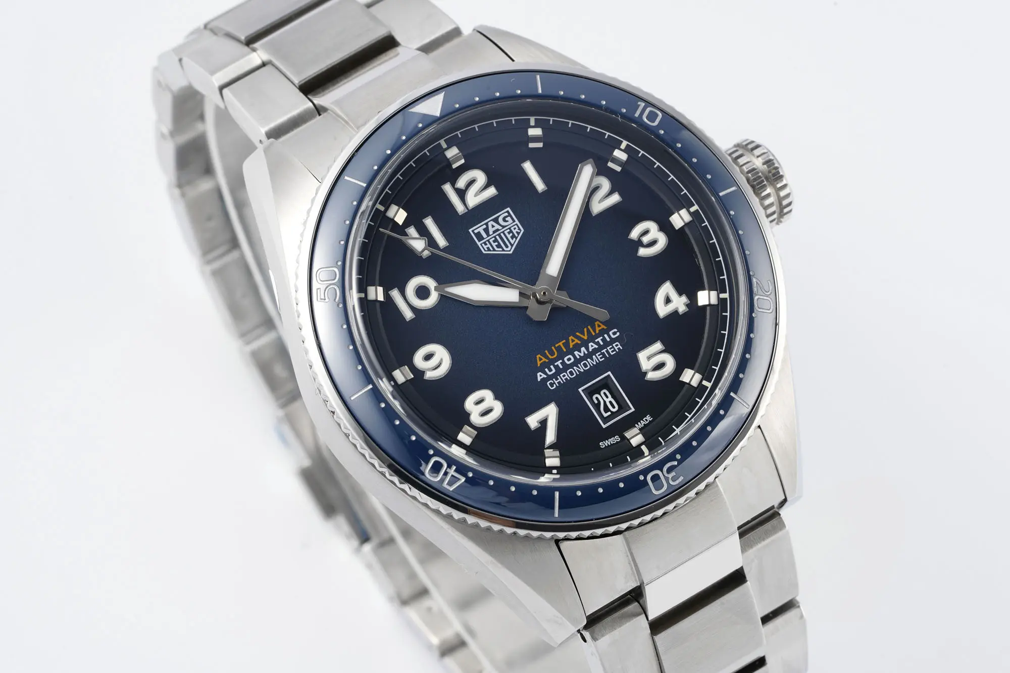 UrbanChic V6 Factory TAG Heuer Series Watch – Blue Dial, Stainless Steel, Automatic Movement, Formal &  Style, Super Clone Replica Edition 4095