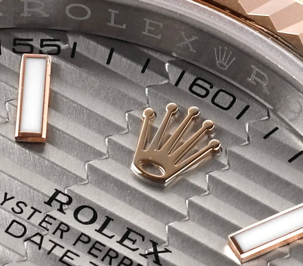 Breathable AR Factory Rolex Datejust 41mm Two-Tone Stainless Steel and Everose Gold Watch with Grey Textured Dial and Jubilee Bracelet 4934